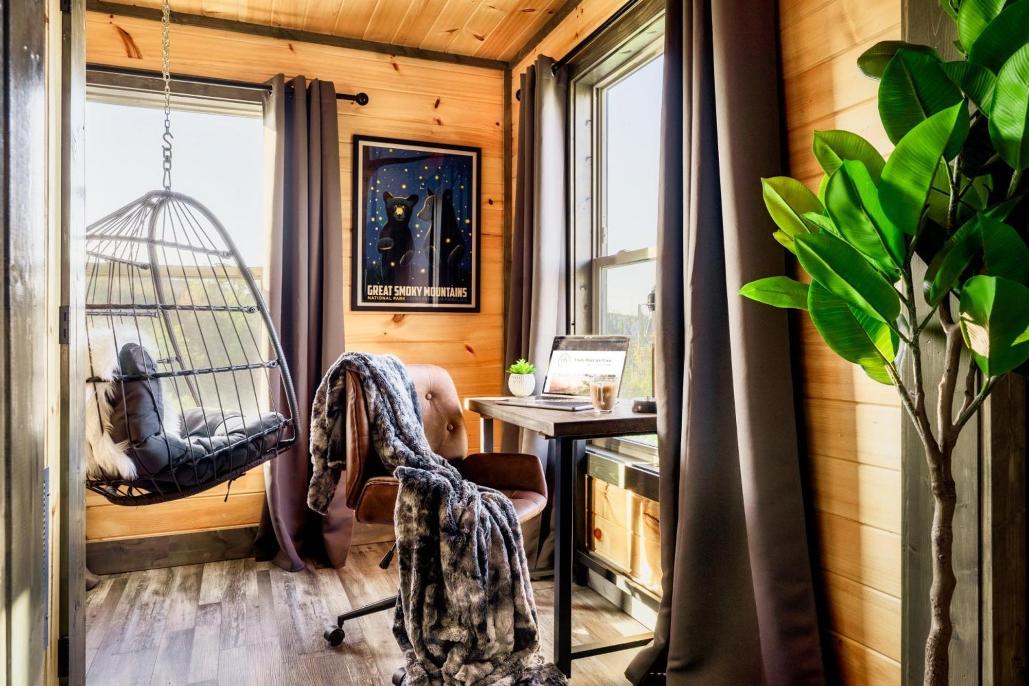 Mountainscape - Brand New Cabin W Views - Hottub - Firetable - Ps5 - Pooltable - 3 Pools Gatlinburg Eksteriør bilde